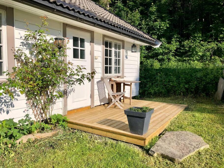 Tønsberg Idyllic Small Farm Appartment מראה חיצוני תמונה